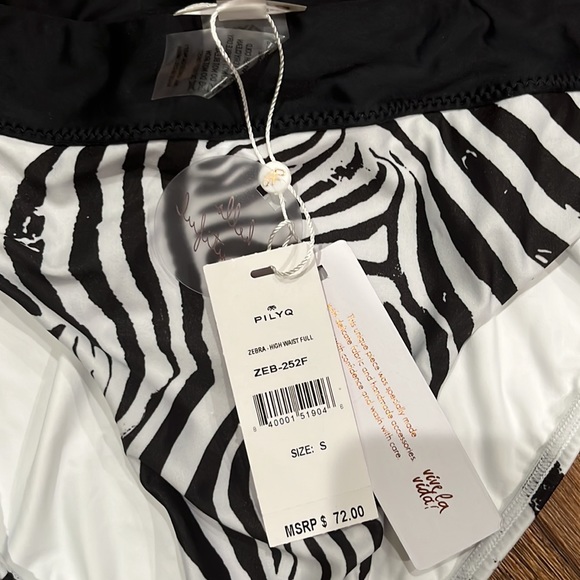 FINAL PRICE NWT Pilyq Zebra High Waisted Bikini Bottoms Full Coverage Size Small - Picture 4 of 7
